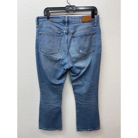 J Crew Jeans Women's Size 29 Medium Wash Distressed Demi Boot Crop Pants - Picture 2 of 4